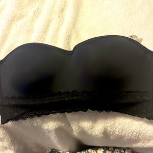 Strapless bra